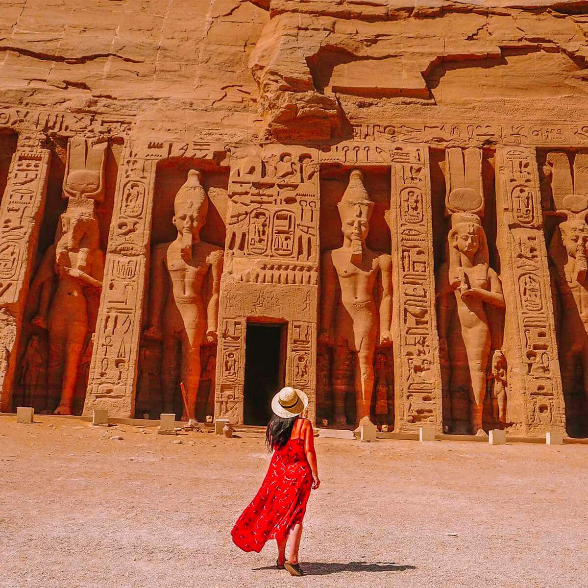 5 Days Cairo and Luxor and Aswan with Abu Simbel Tour Package