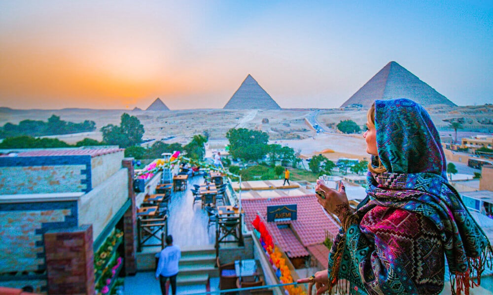 Explore Cairo